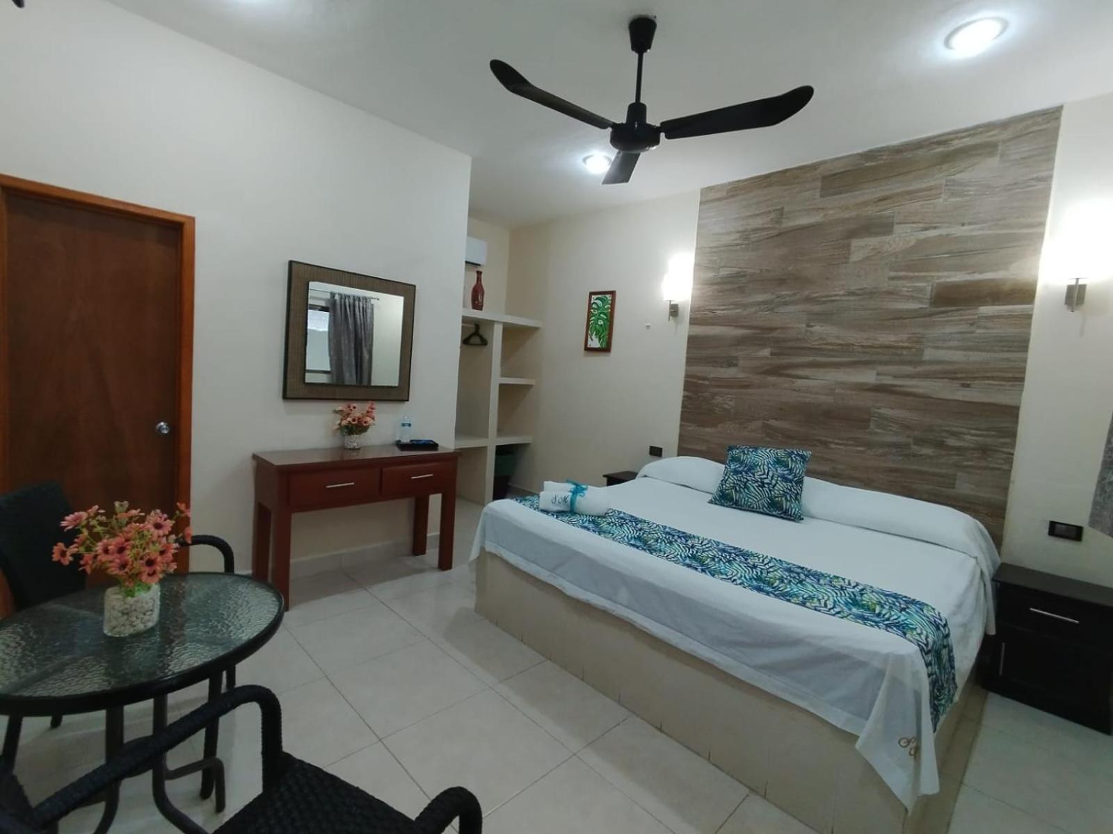 Hotel San Miguel Progreso  Buitenkant foto